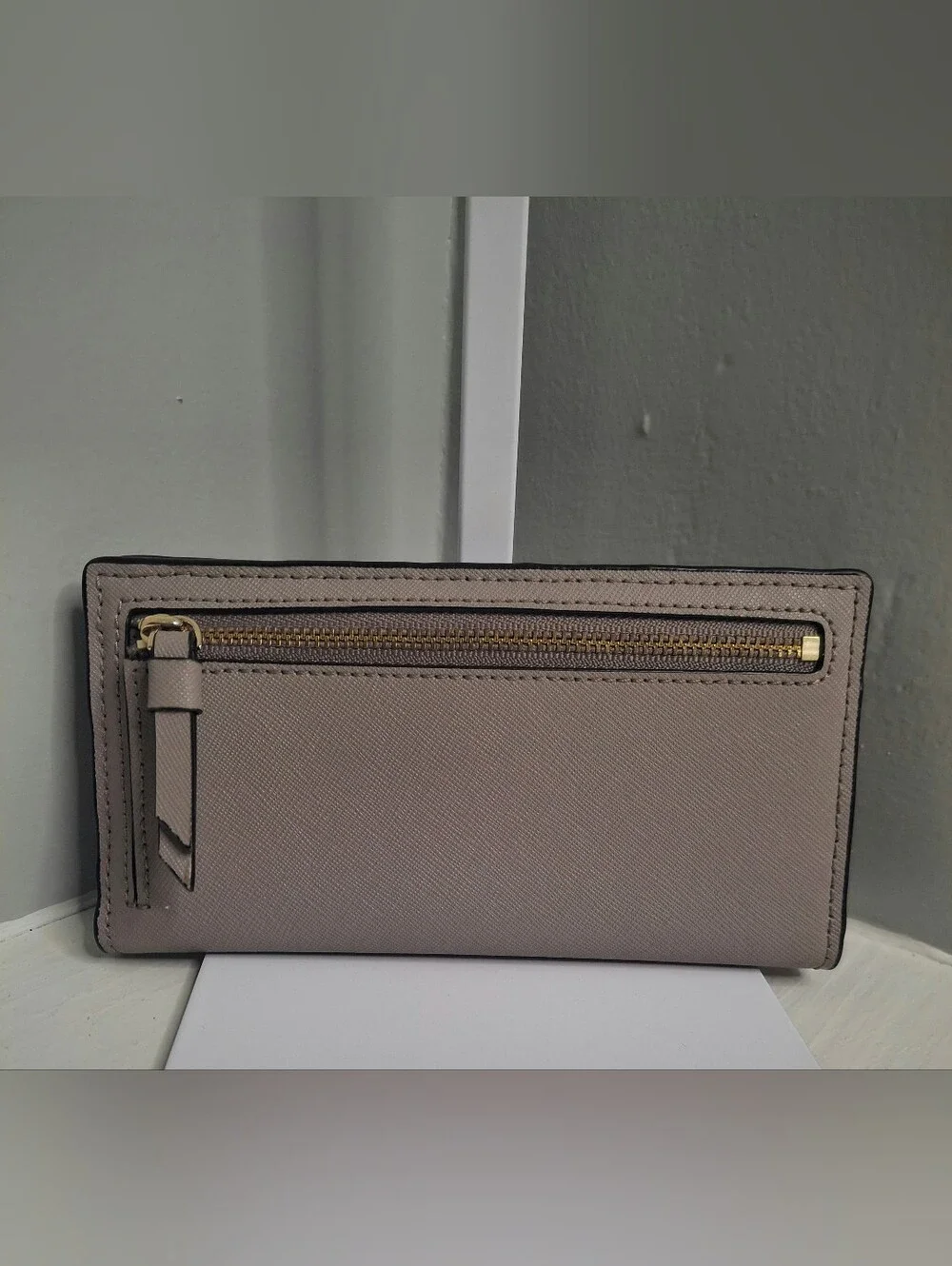 Kate Spade Novelty Star Bright Owl Stacy Saffiano Leather Wallet Gray Glitter